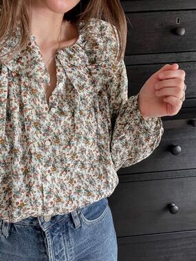 Doen Floral Blouse Cotton Ruffle Collar Button Front Cottagecore Size M